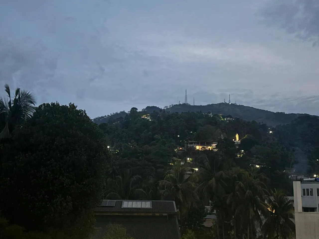 Genuine Resort Kandy 0*,